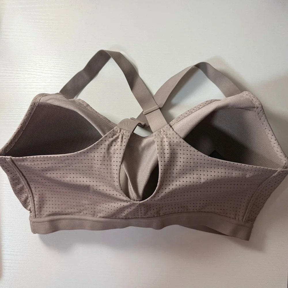 VSX Victoria's Secret Lightweight Mesh Sport Bra 36DDD Taupe Crossback M Support